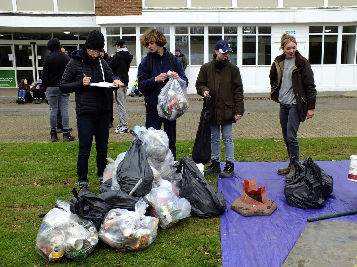 Hadlow students sorting rubbish