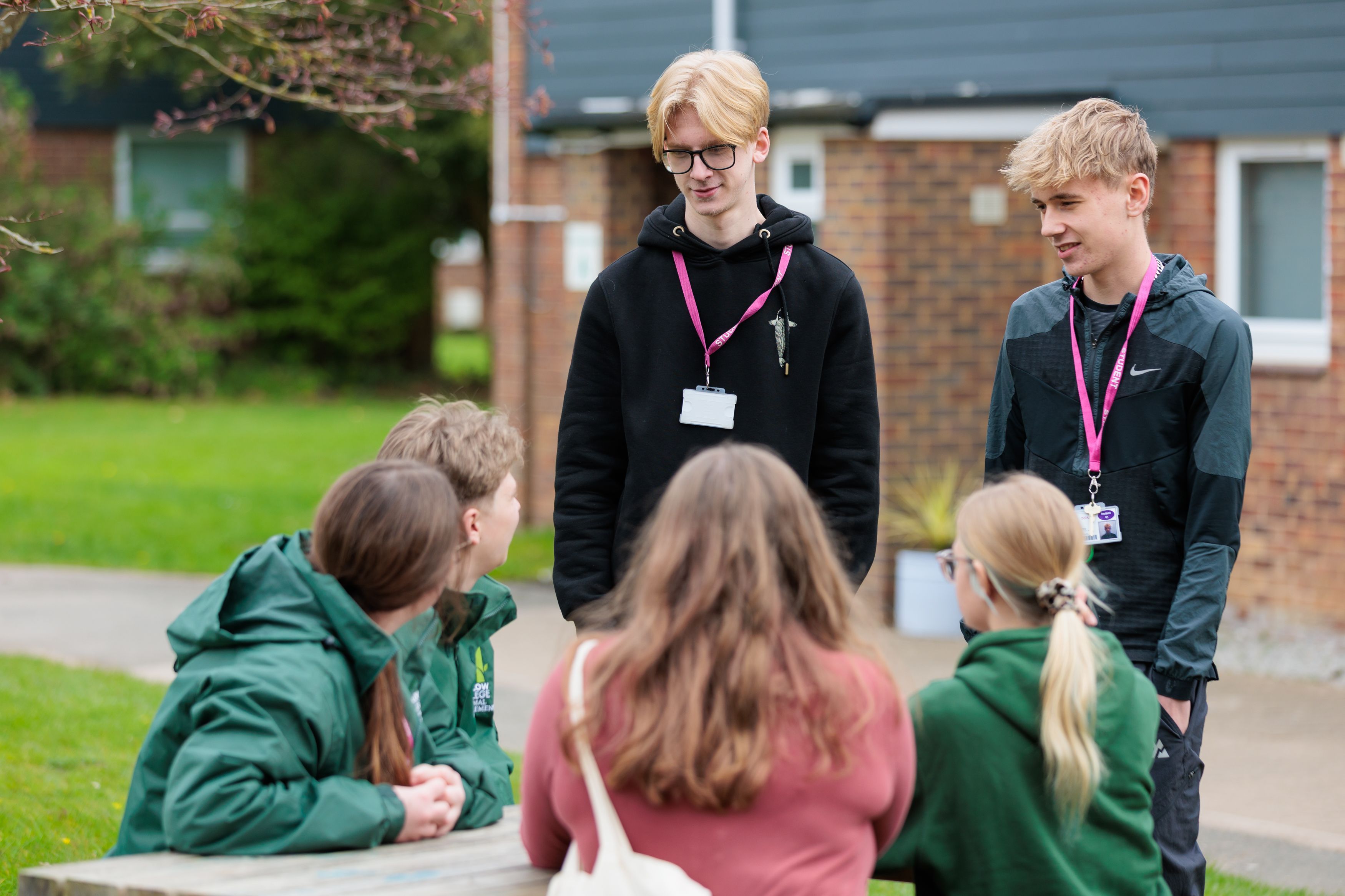 hadlow-college-landscape-general-group-of-students-talking-at-table