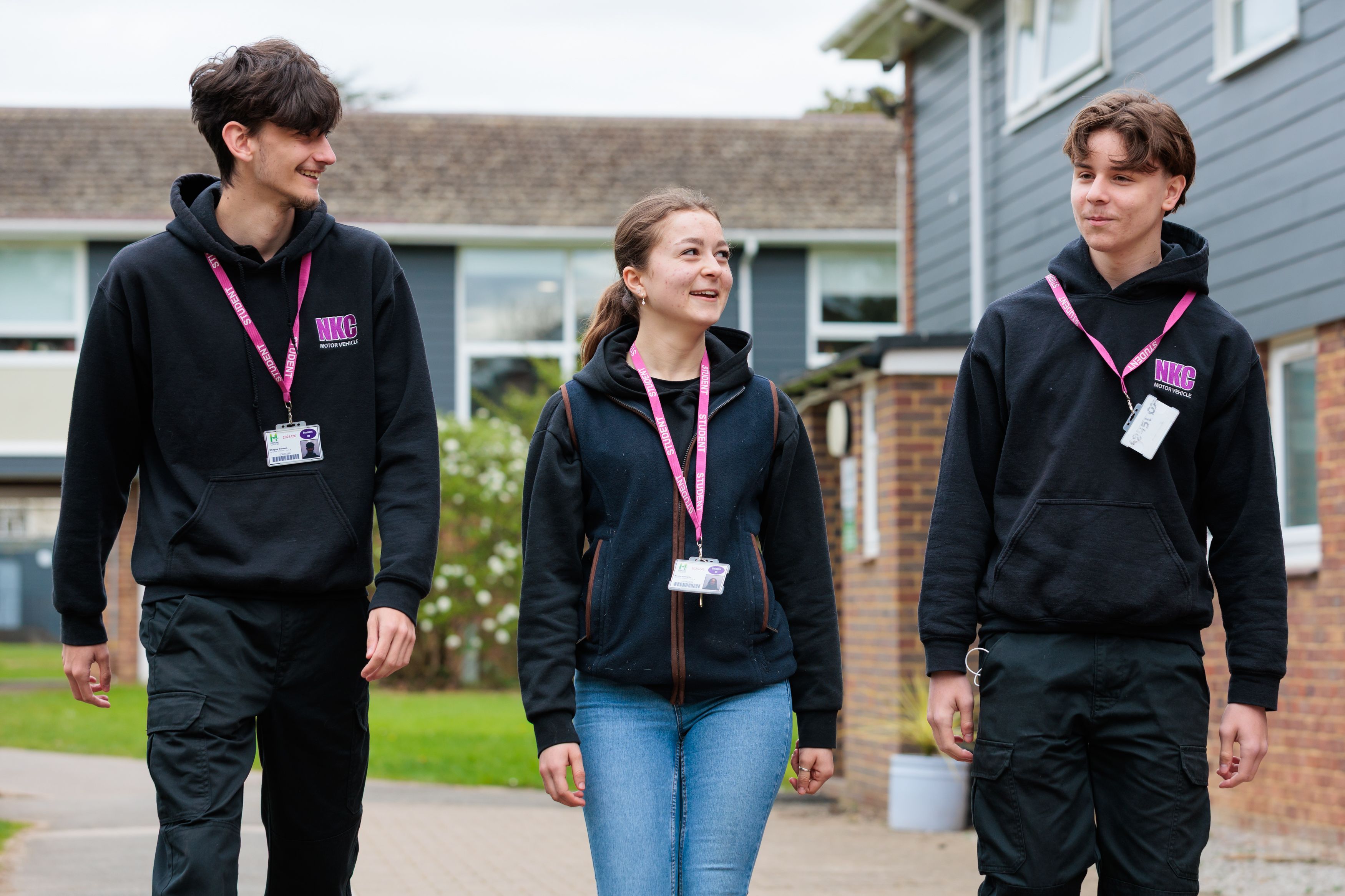 hadlow-college-landscape-general-three-students-walking